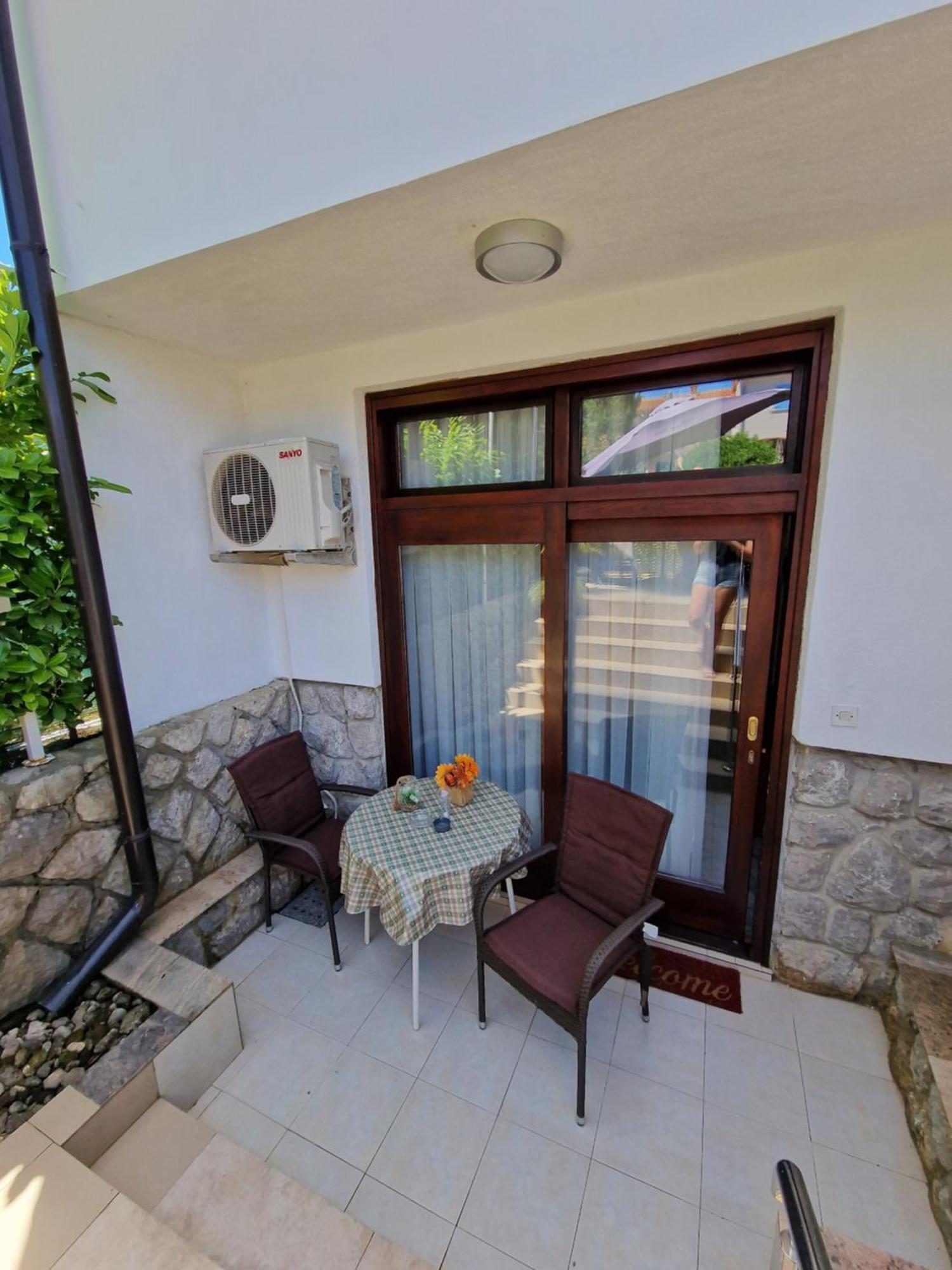 Apartments Vesna Pinezici  Exterior photo